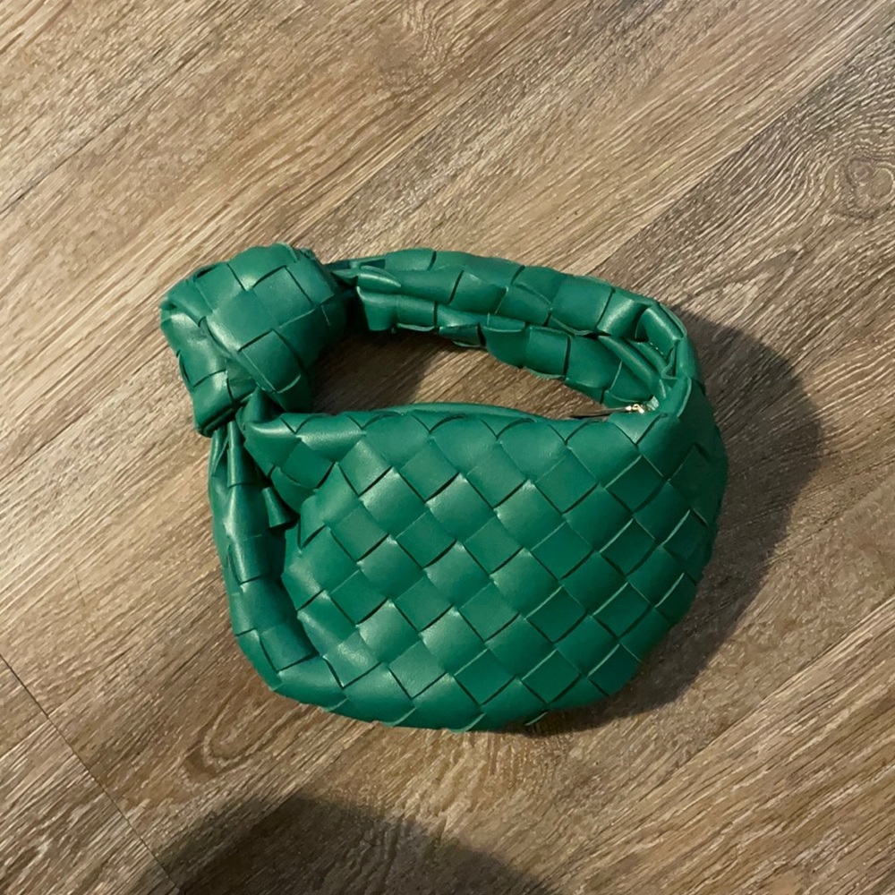 Green top handle bag ( very New Bottega style)